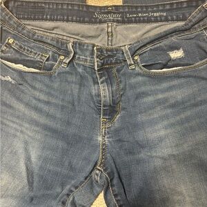 Signature Low Rise Jeggings - Size 10